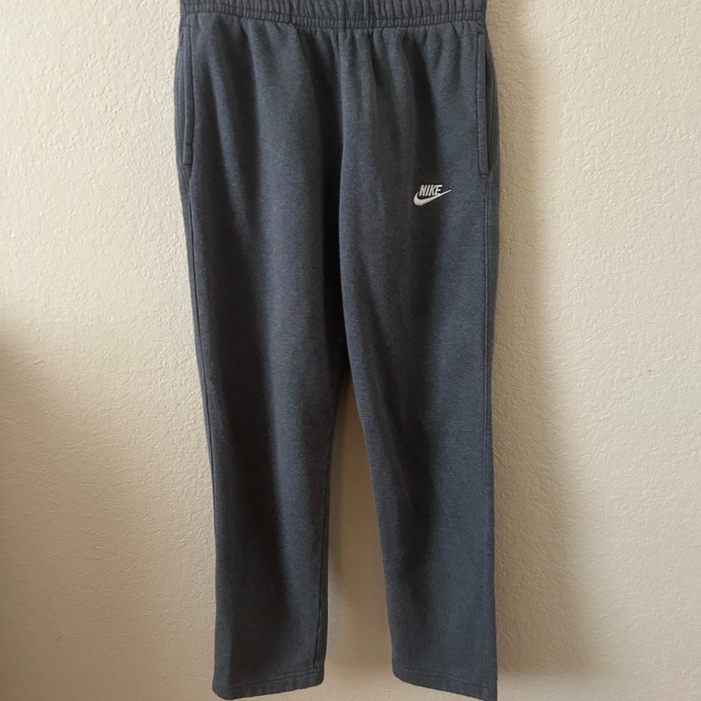 Nike Men's Gray Joggers